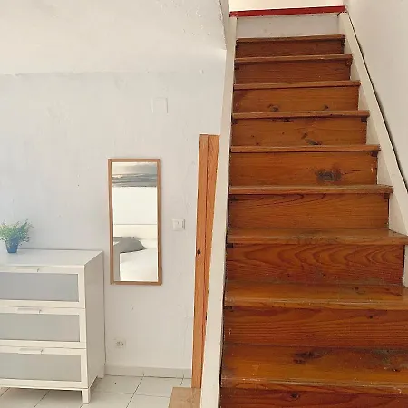 Easy House * נרחה
