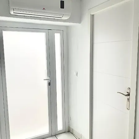 Semesterbostad Easy House