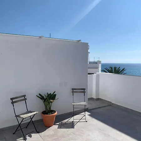 Easy House Semesterbostad Nerja