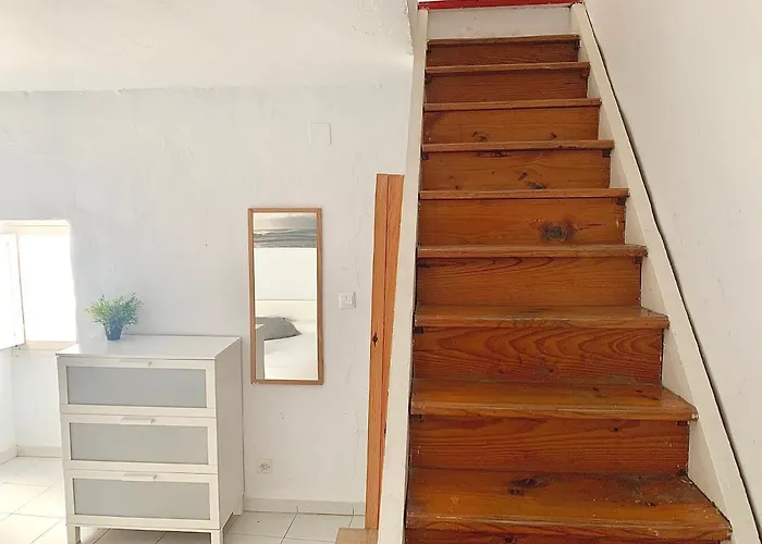 Easy House * נרחה